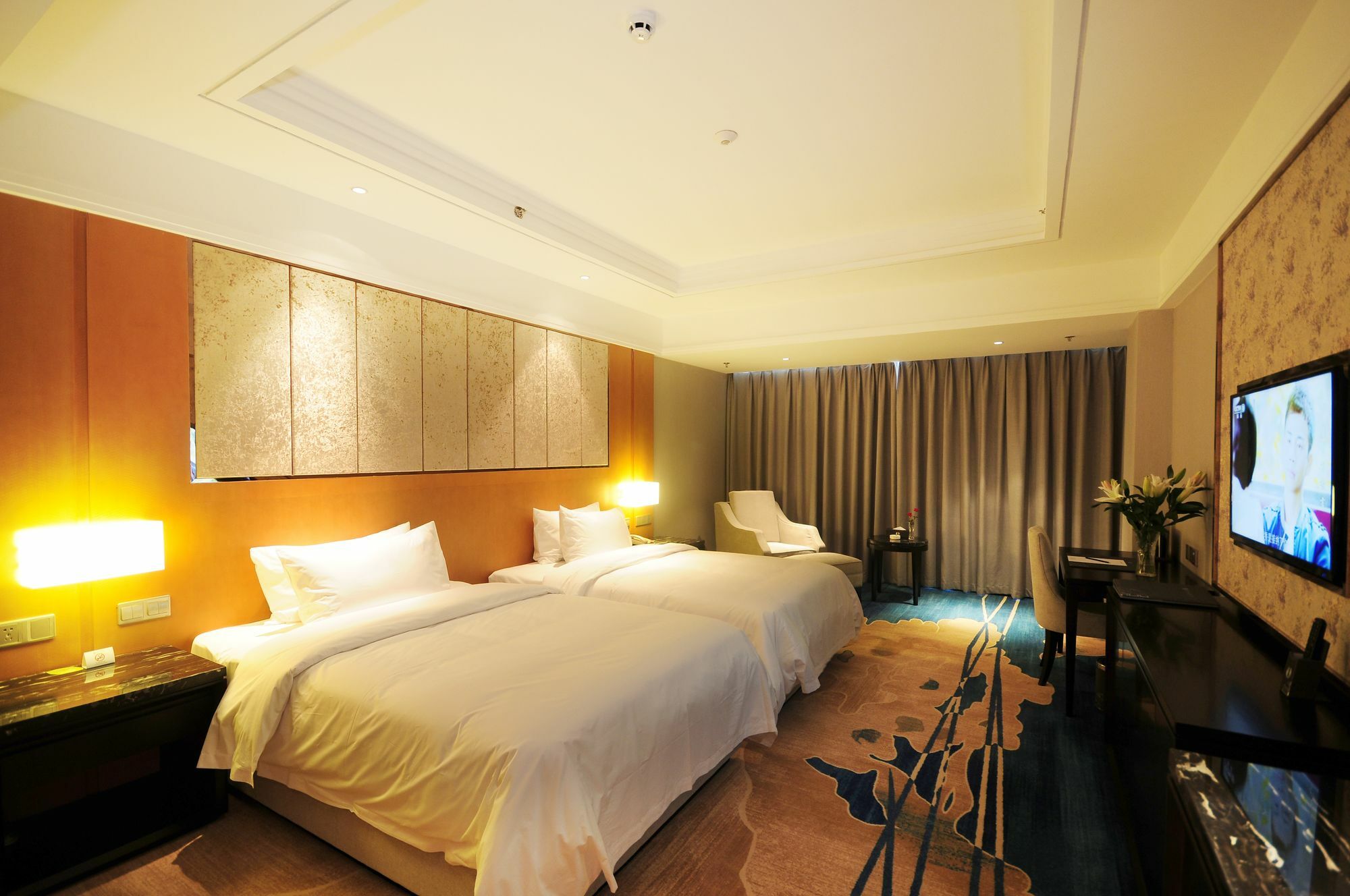Airport Jianguo Hotel Chengdú Exterior foto
