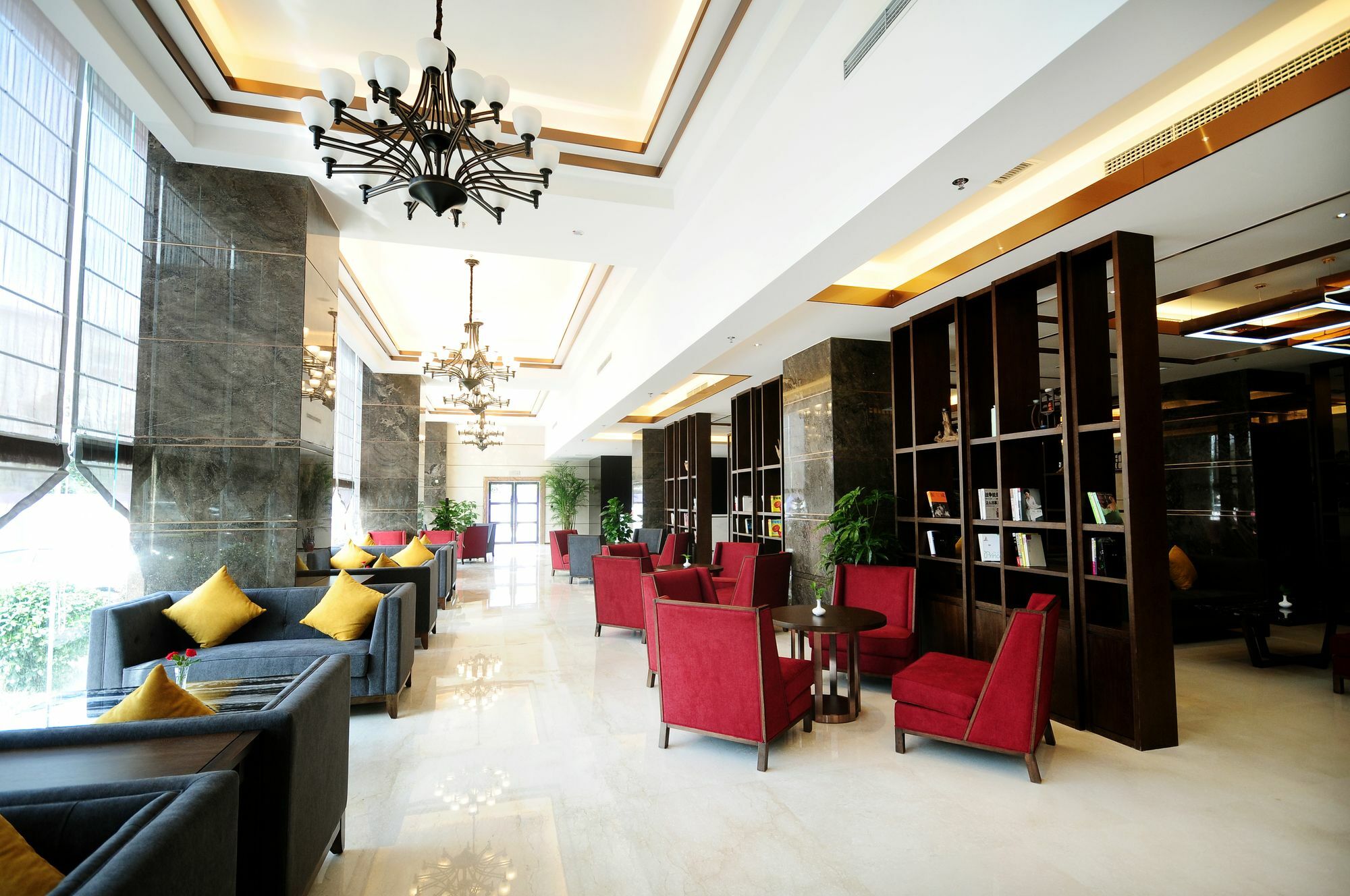 Airport Jianguo Hotel Chengdú Exterior foto